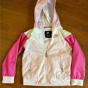 EUC Nike Light Pink and White Kids' Hooded Windbreaker Jacket size 5.
